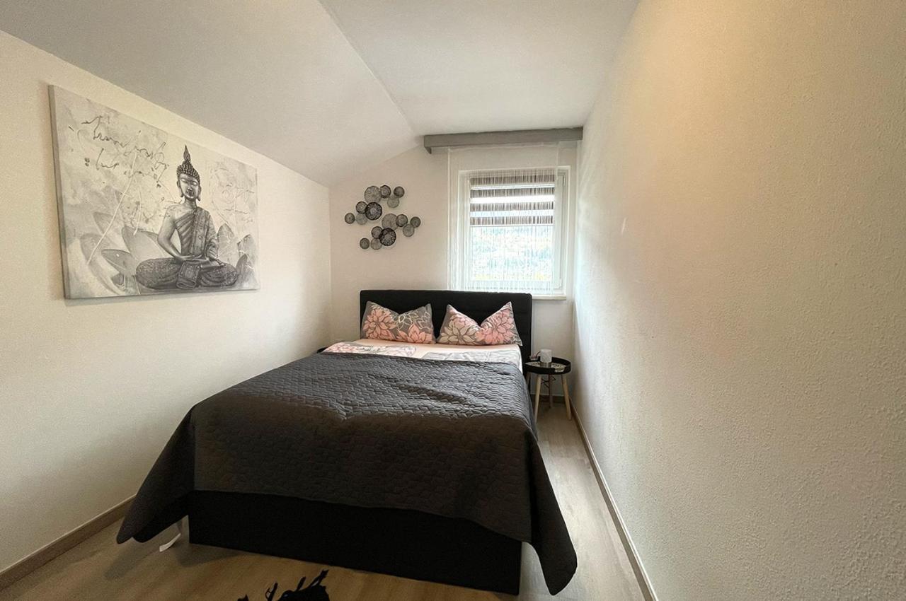 Nina Ortner Apartment